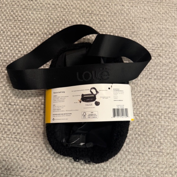 NWT Lolë Fleece Belt Bag Unisex - One Size 7.5 in X 5.25 in X 2 in Black - Picture 4 of 7